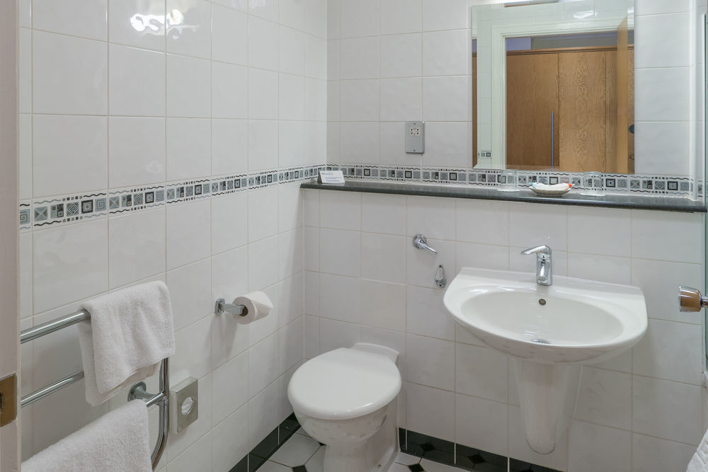 The Telford Whitehouse Hotel Εξωτερικό φωτογραφία